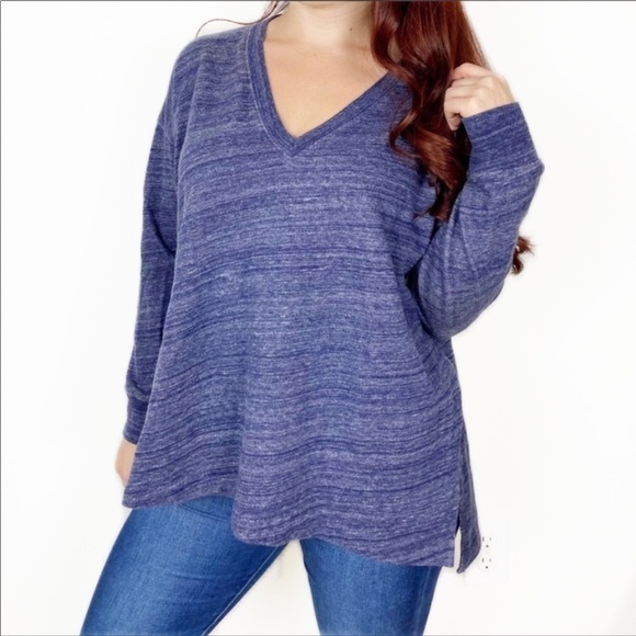 J. CREW Blue Heathered Cozy V-neck Oversized Sweater Top Long Length Casual Cozy - Picture 1 of 7